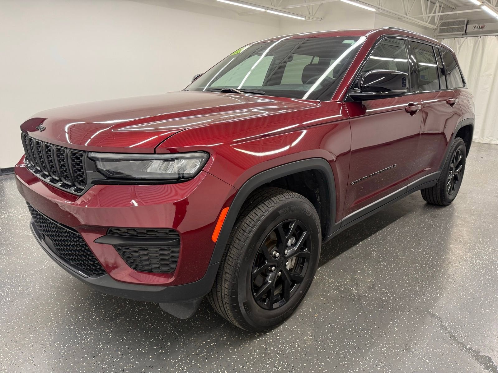 2025 Jeep Grand Cherokee Altitude