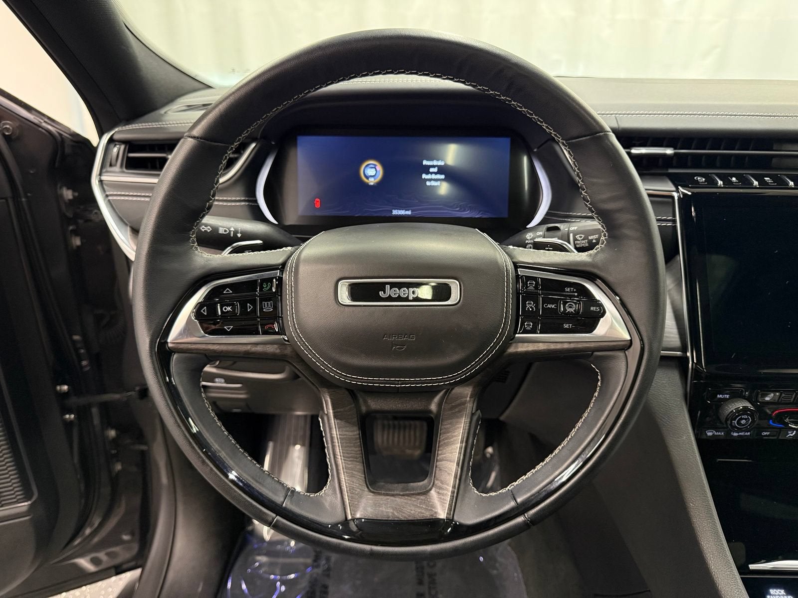 2023 Jeep Grand Cherokee L Overland