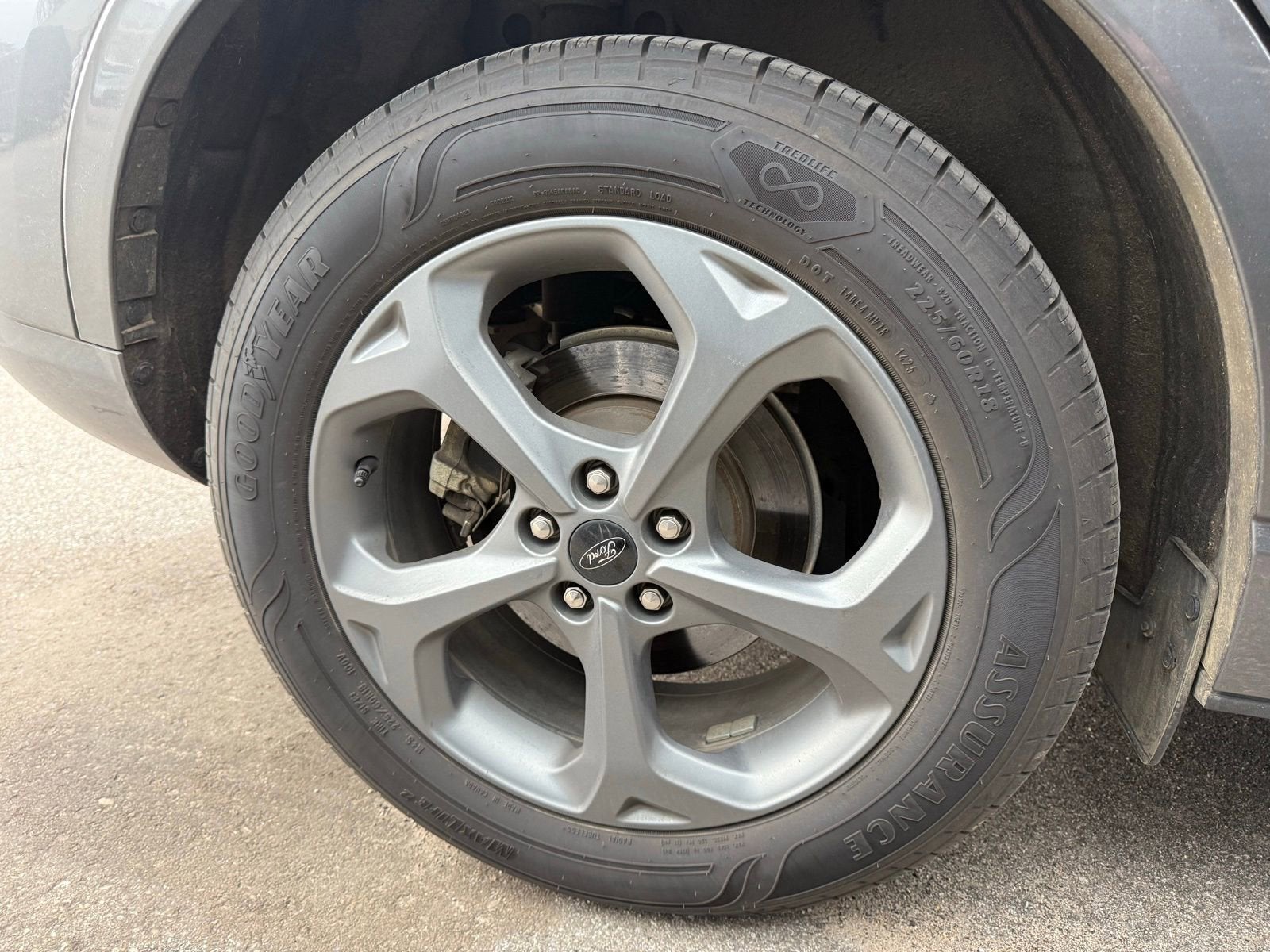 2023 Ford Escape ST-Line Select