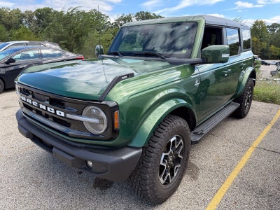 2023 Ford Bronco Base