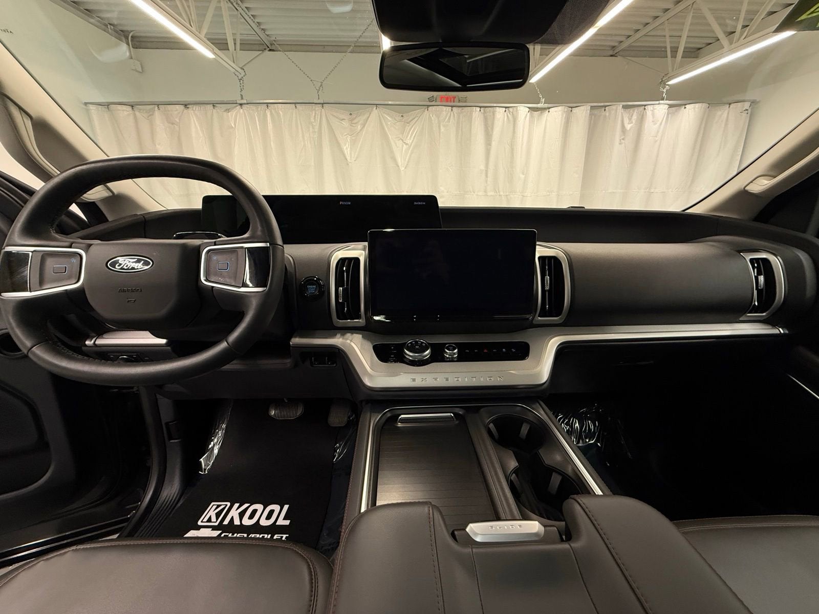 2025 Ford Expedition Max Active