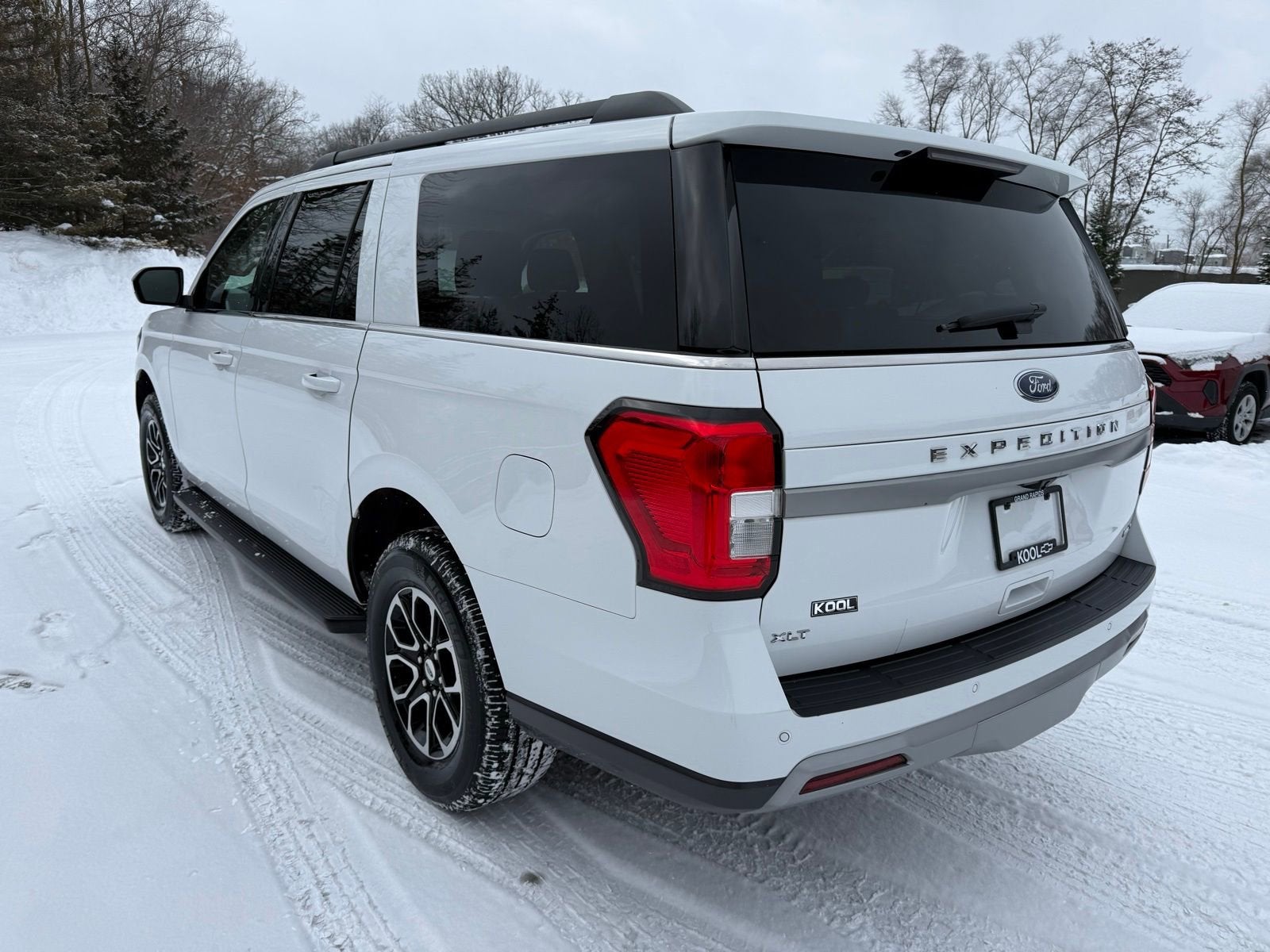 2024 Ford Expedition Max XLT