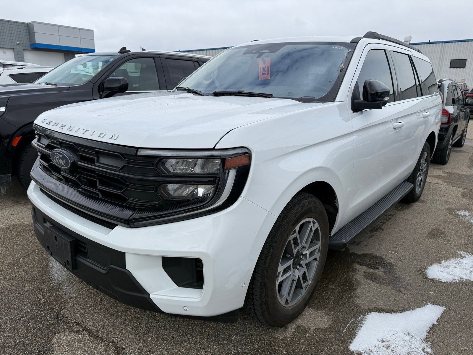 2025 Ford Expedition Active