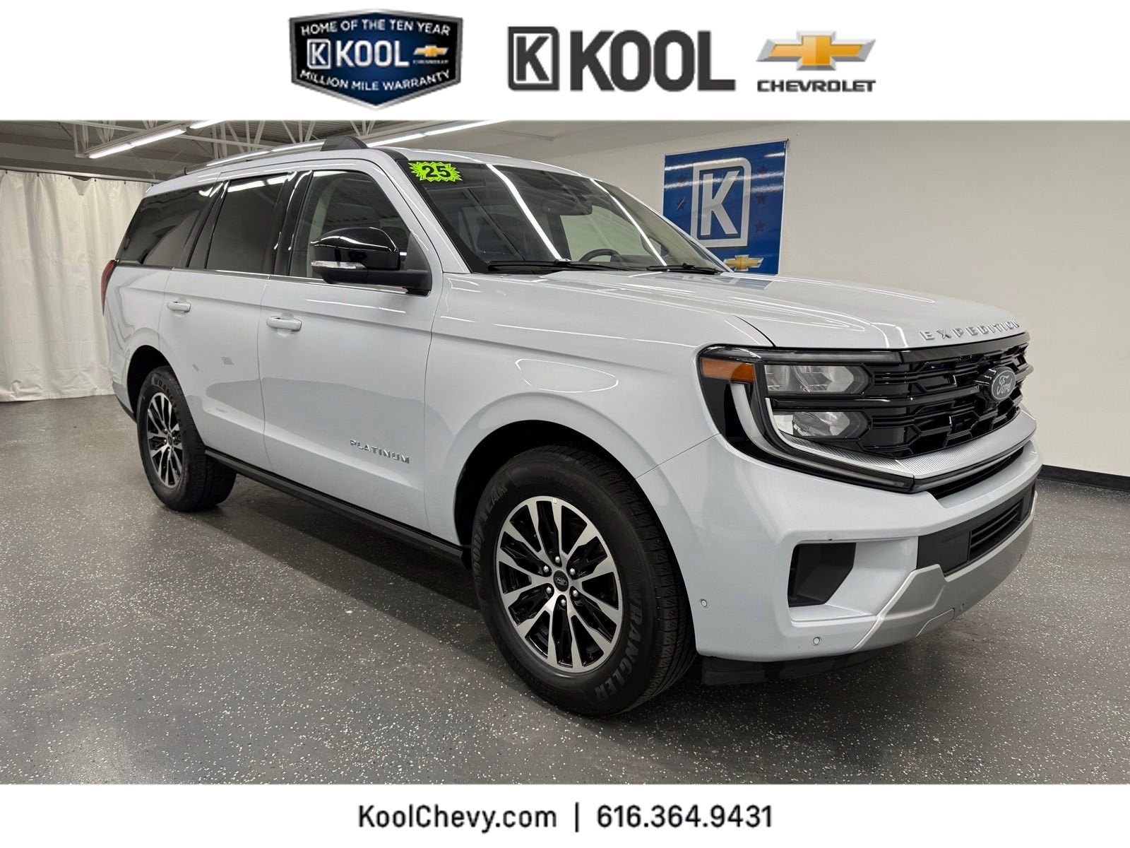 2025 Ford Expedition Platinum 4x4's photo