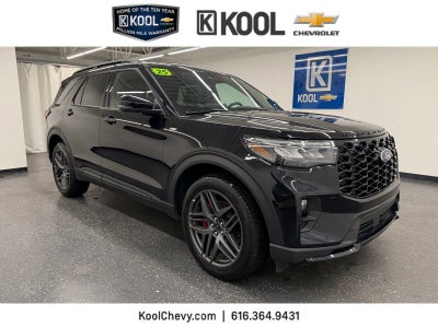 2025 Ford Explorer ST-Line