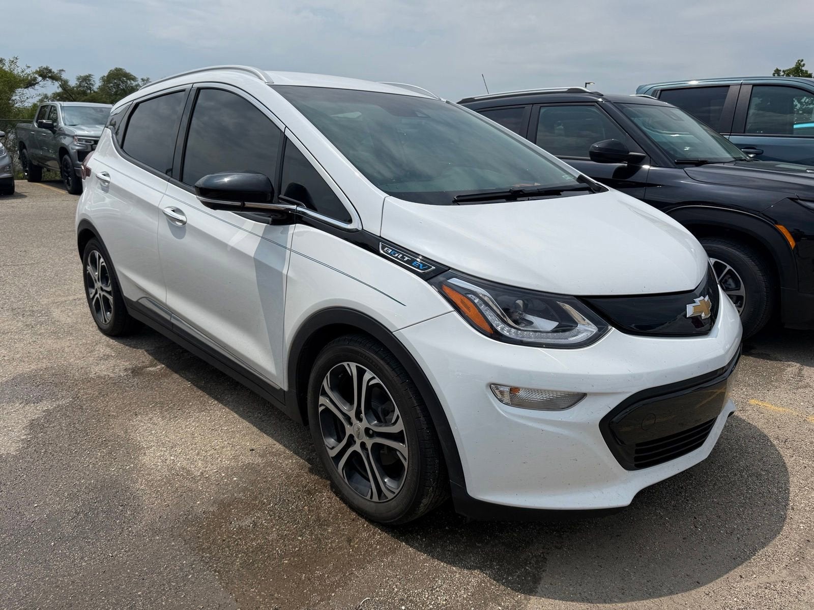 2019 Chevrolet Bolt EV Premier Auto's photo