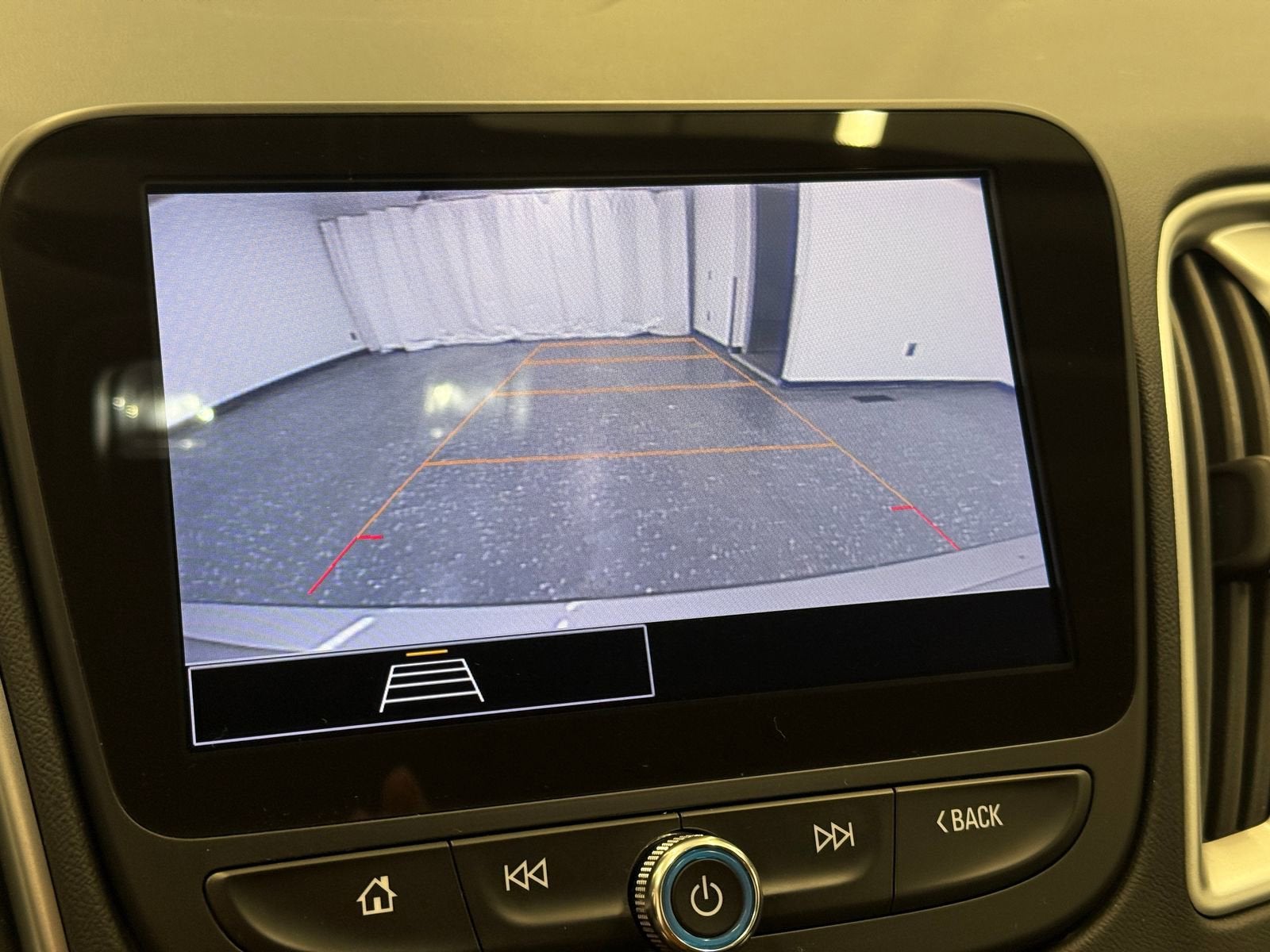 2022 Chevrolet Malibu LS