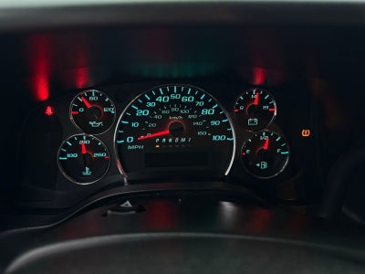 2025 Chevrolet Express Passenger 3500 1LT