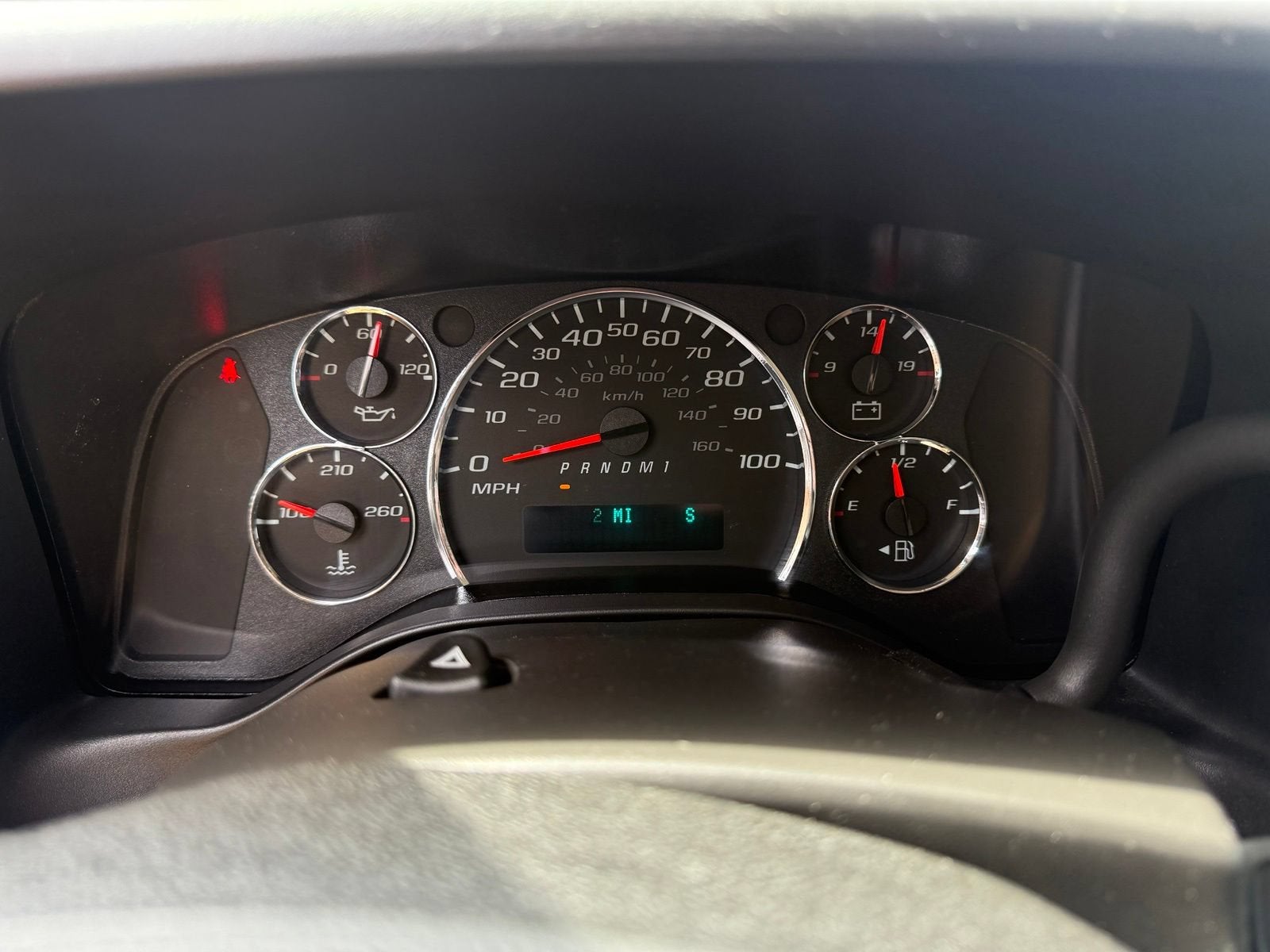 2025 Chevrolet Express Passenger 1LT