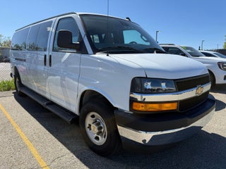 2025 Chevrolet Express Passenger 1LT