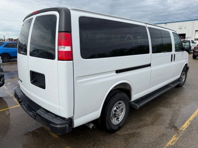 2025 Chevrolet Express Passenger 1LT