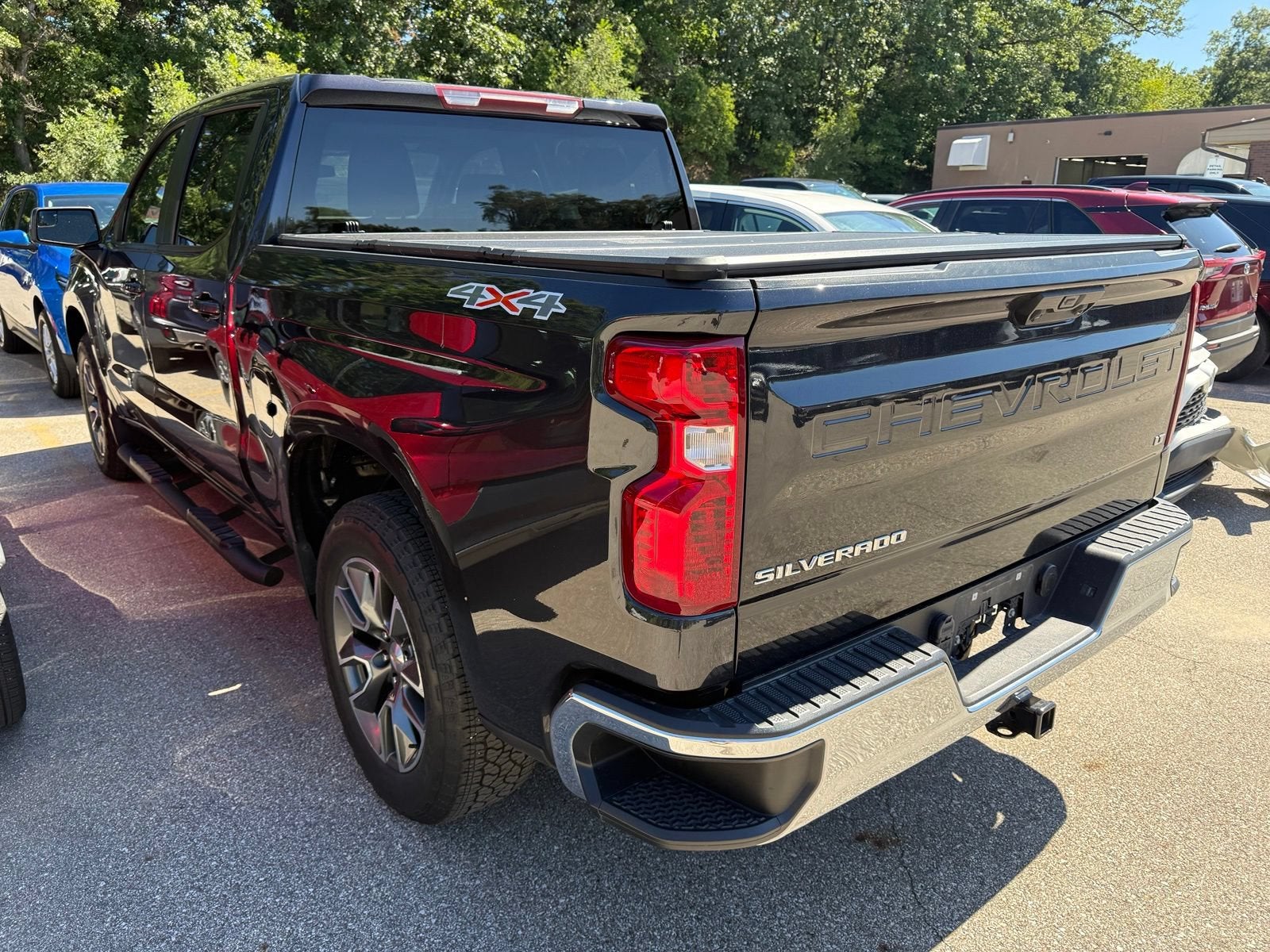 2024 Chevrolet Silverado 1500 LT (2FL)