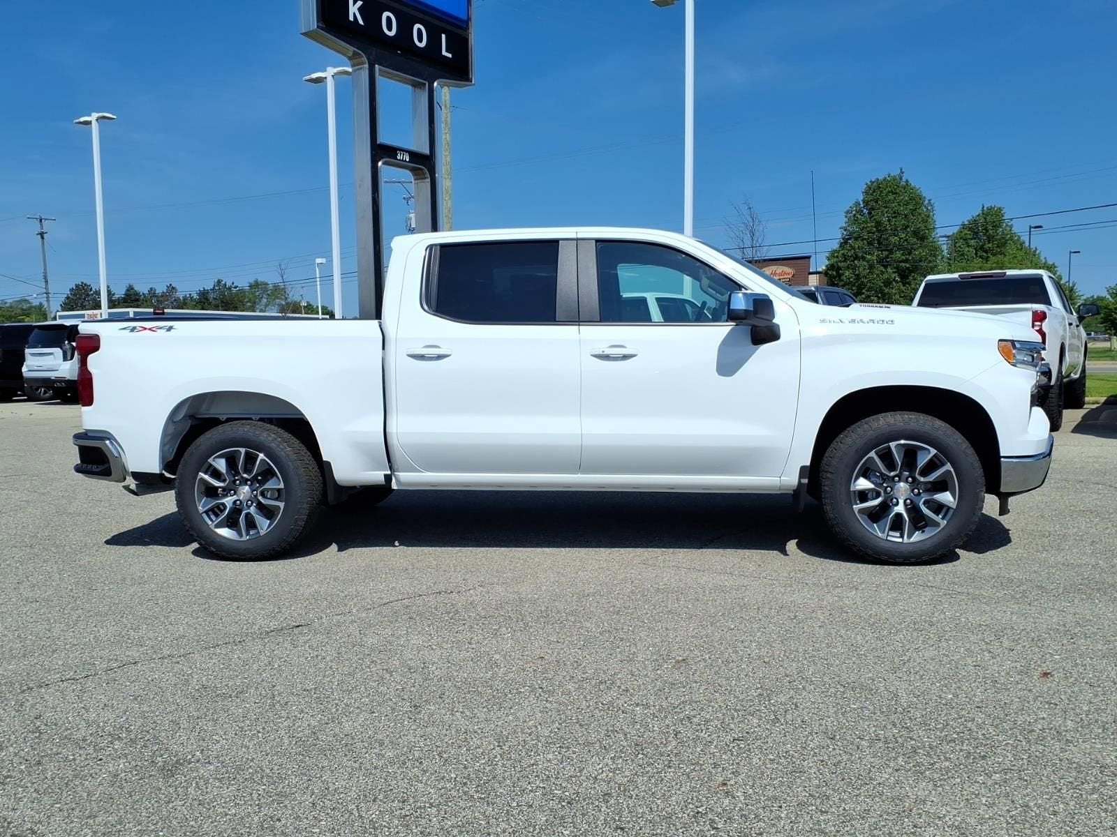 2026 Chevrolet Silverado 1500 LT (2FL)