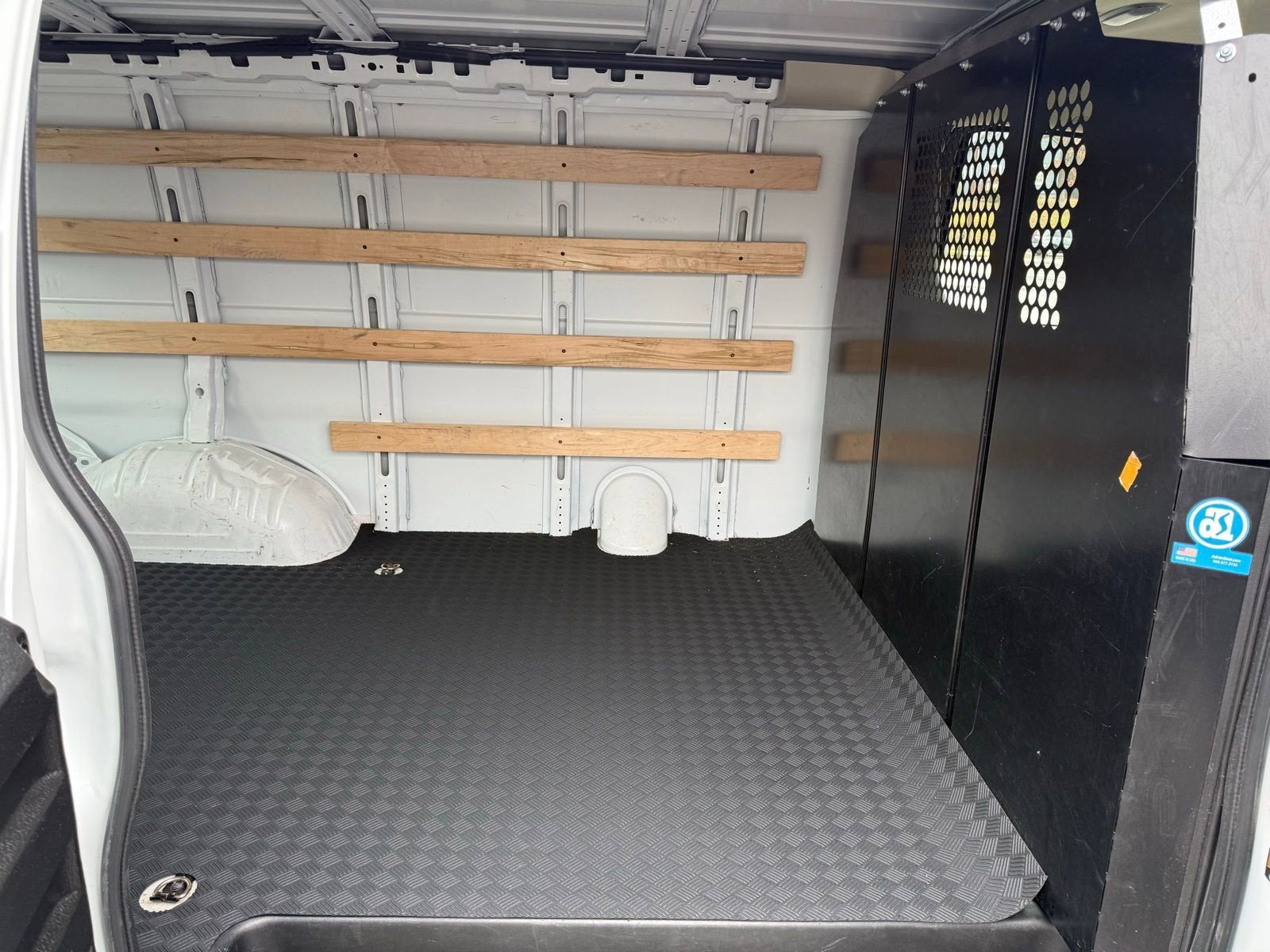 2024 Chevrolet Express Cargo 2500 WT