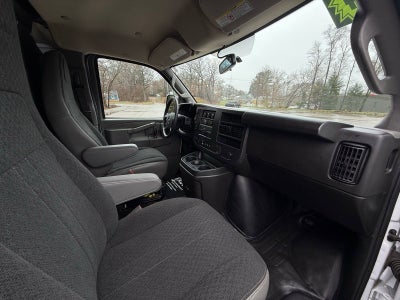 2024 Chevrolet Express Cargo 2500 WT