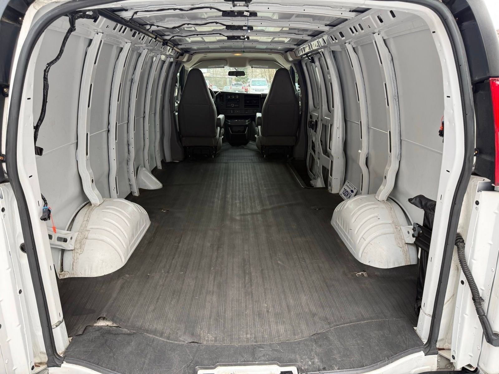 2021 Chevrolet Express Cargo 2500 WT