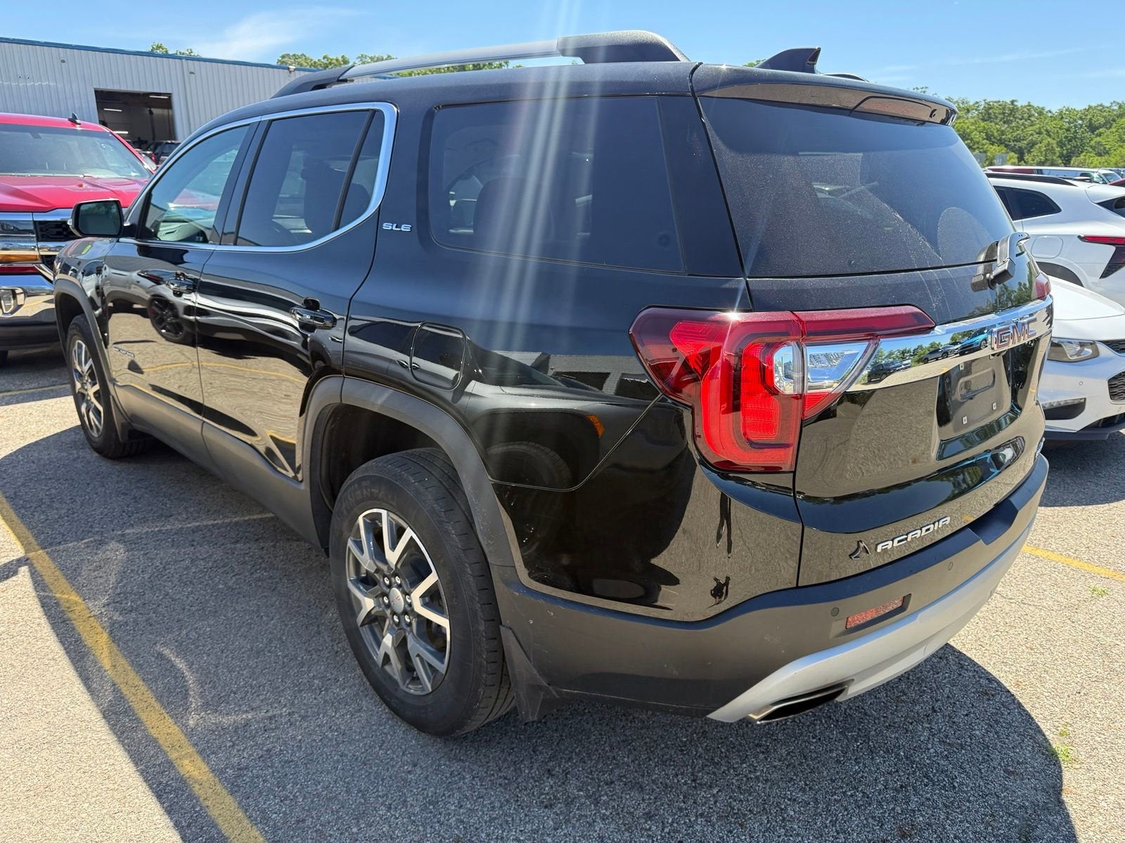 2023 GMC Acadia SLE