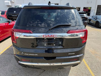 2023 GMC Acadia Denali