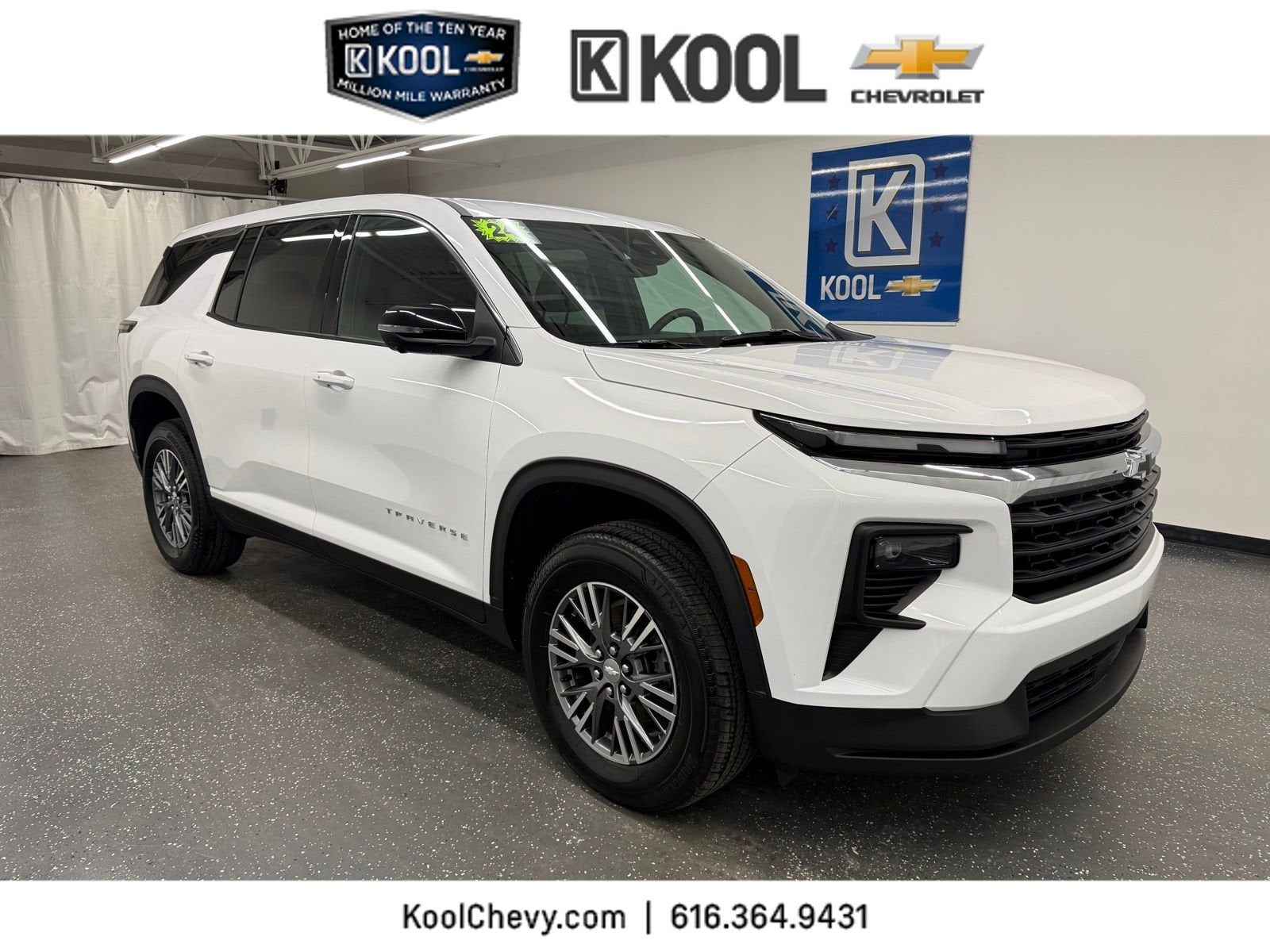 2024 Chevrolet Traverse LS