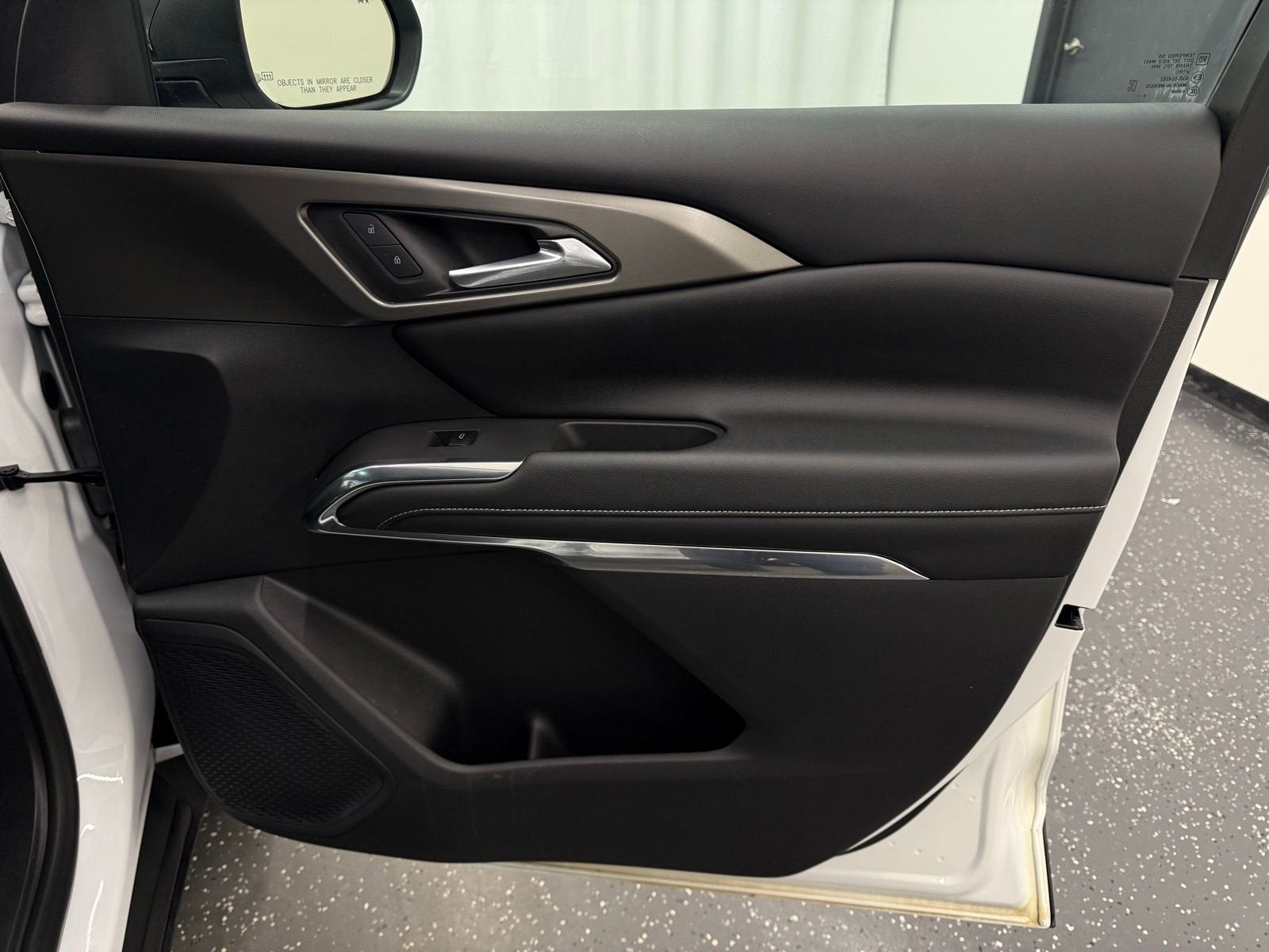 2024 Chevrolet Traverse LS