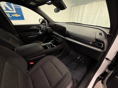 2024 Chevrolet Traverse LS