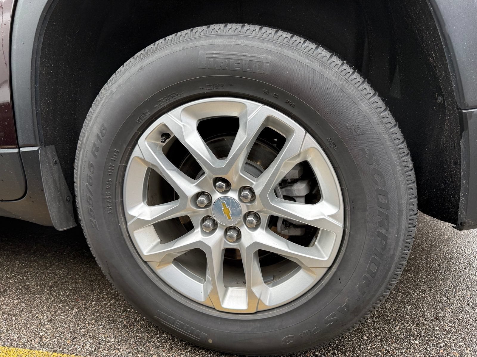 2023 Chevrolet Traverse LT Cloth