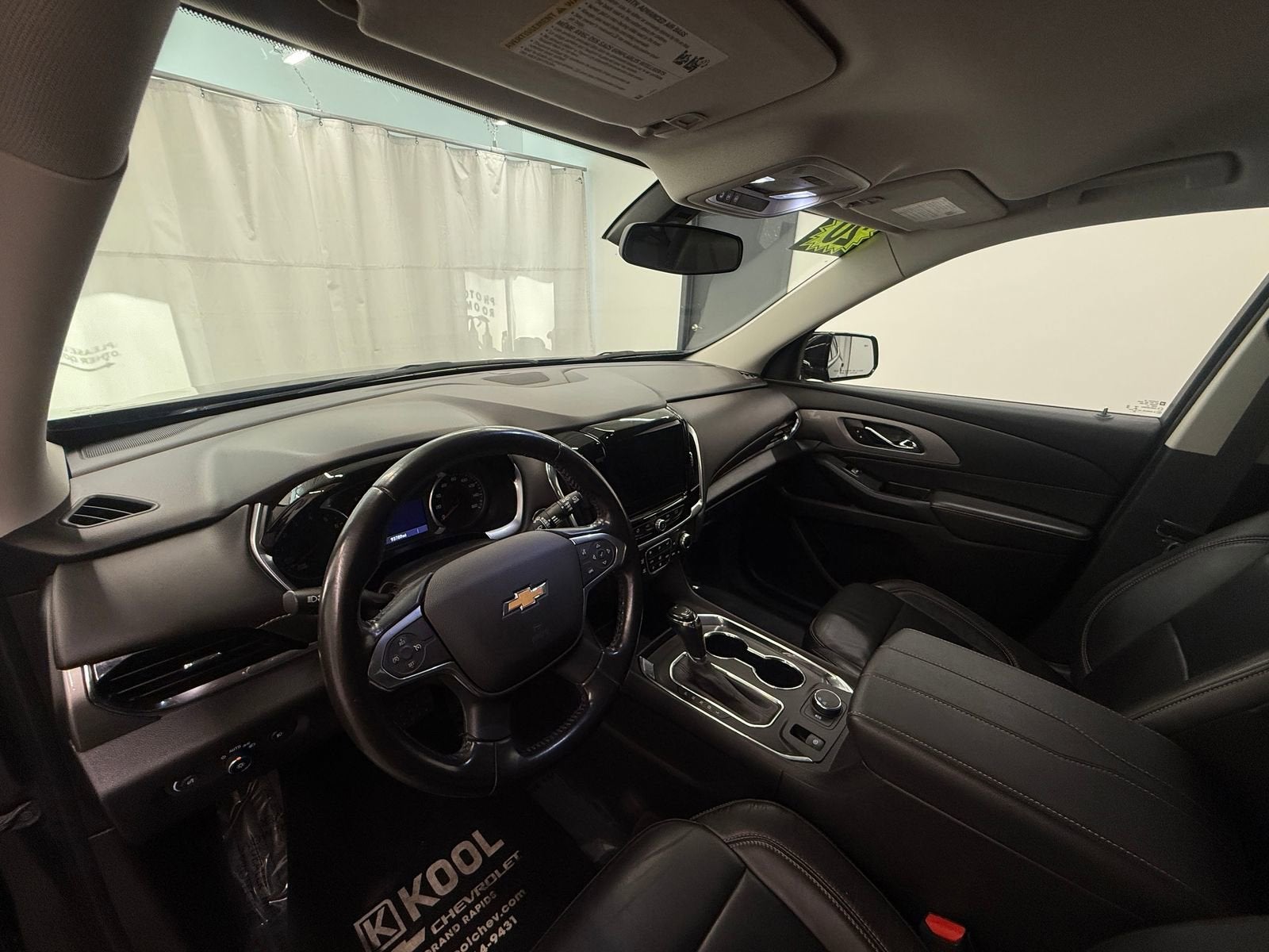 2020 Chevrolet Traverse LT Leather