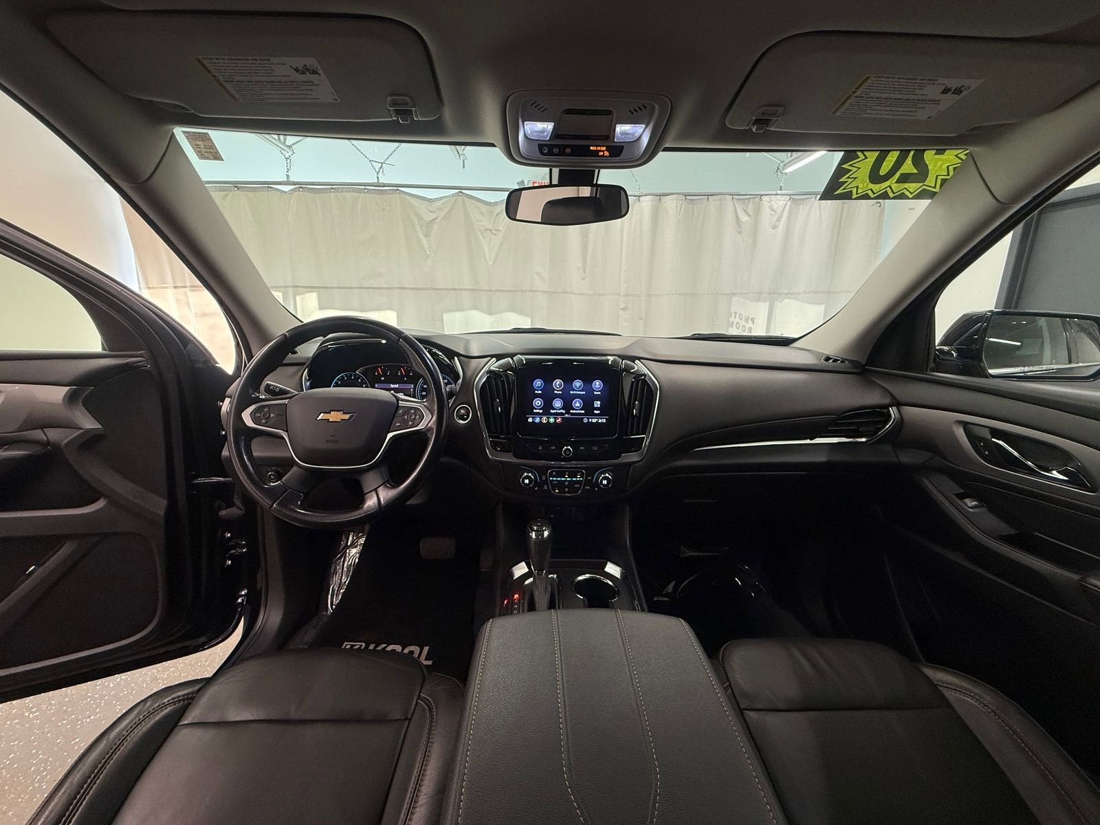 2020 Chevrolet Traverse LT Leather
