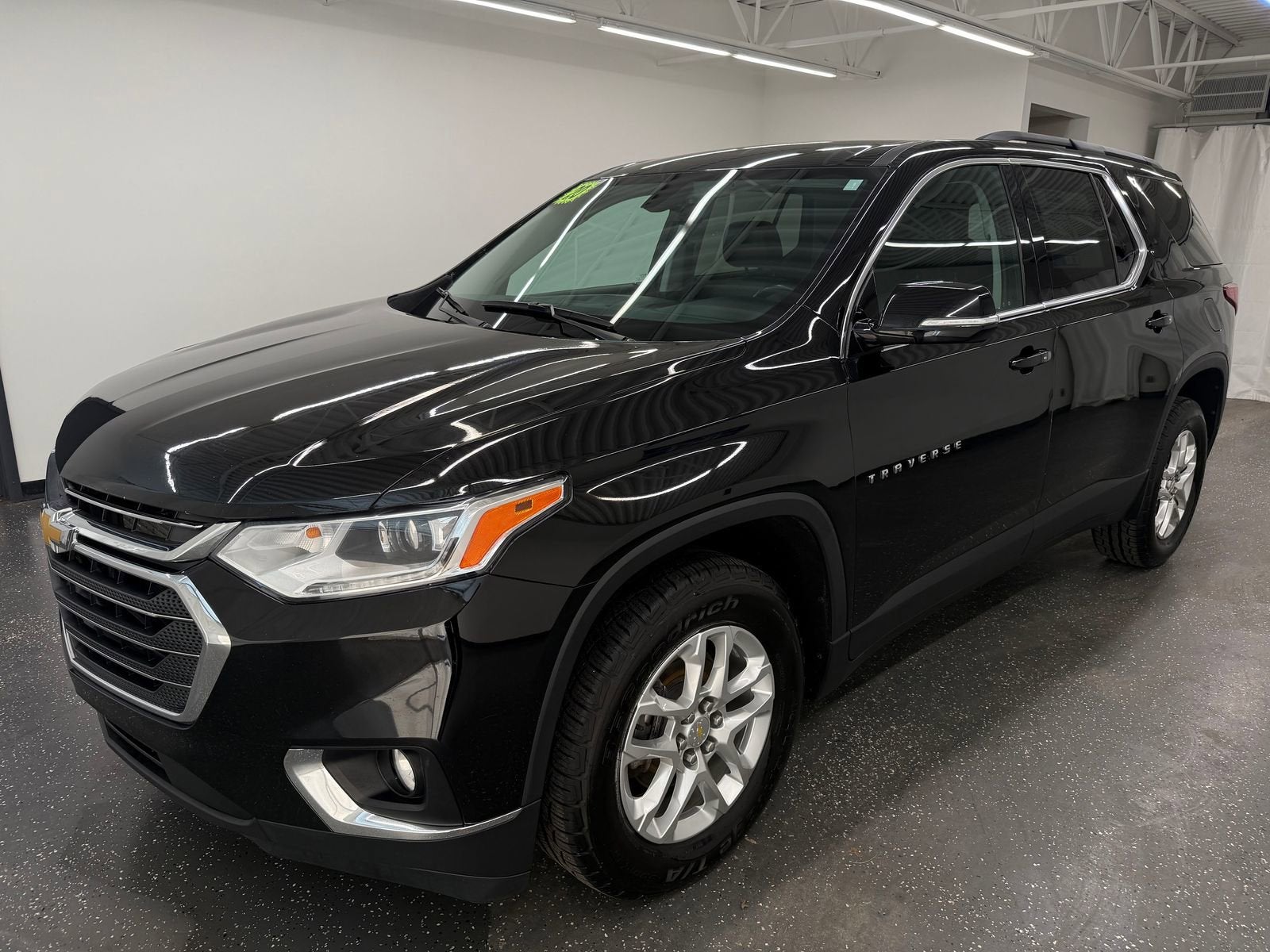 2020 Chevrolet Traverse LT Leather