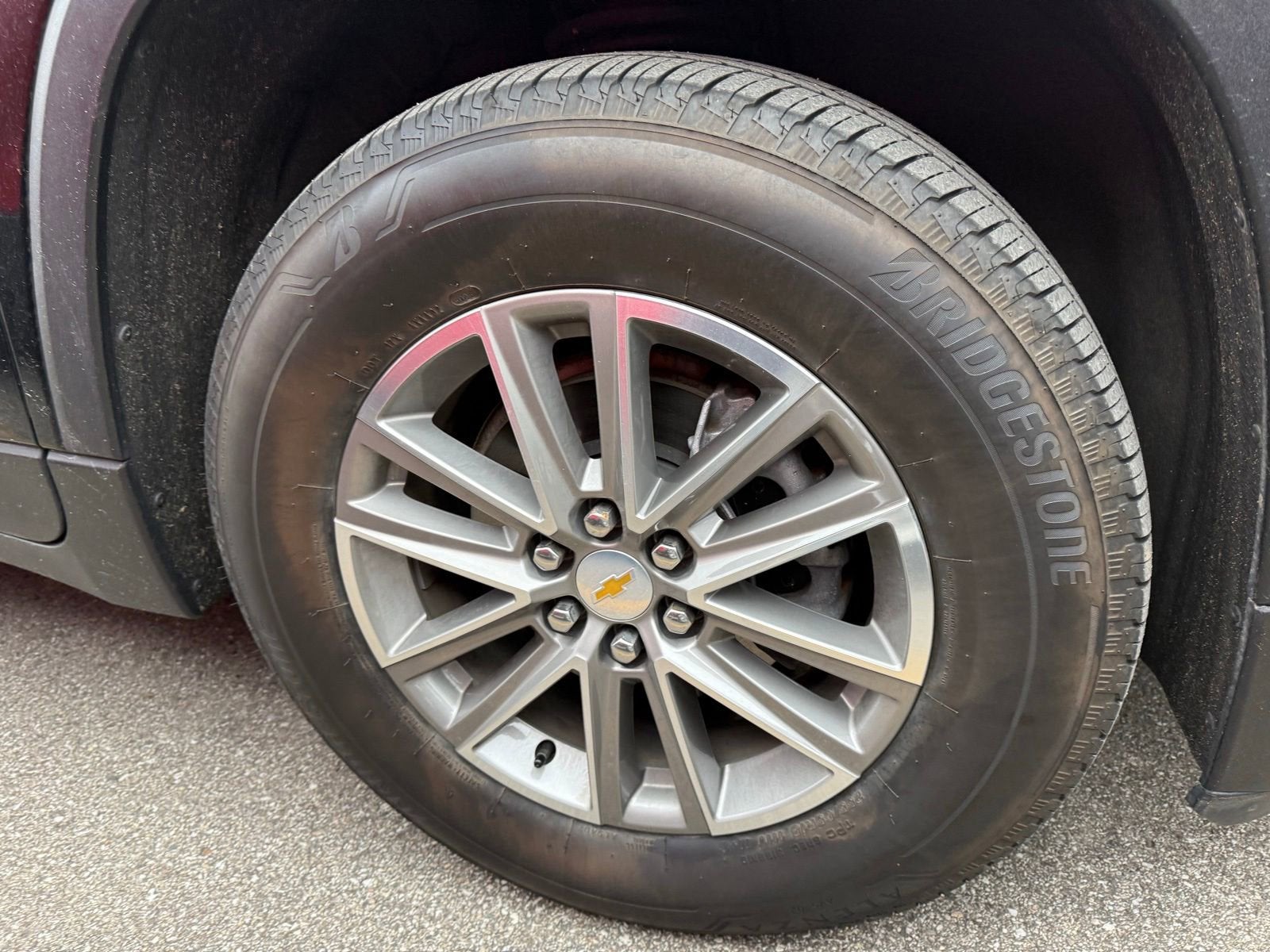 2024 Chevrolet Traverse Limited LT Cloth