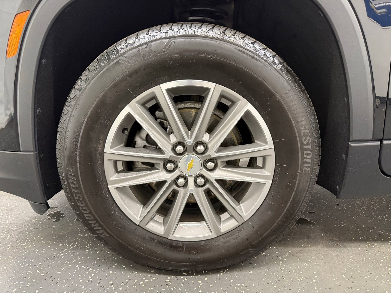 2024 Chevrolet Traverse Limited LT Cloth