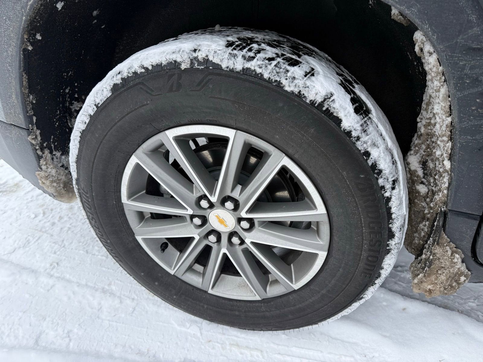 2024 Chevrolet Traverse Limited LT Cloth