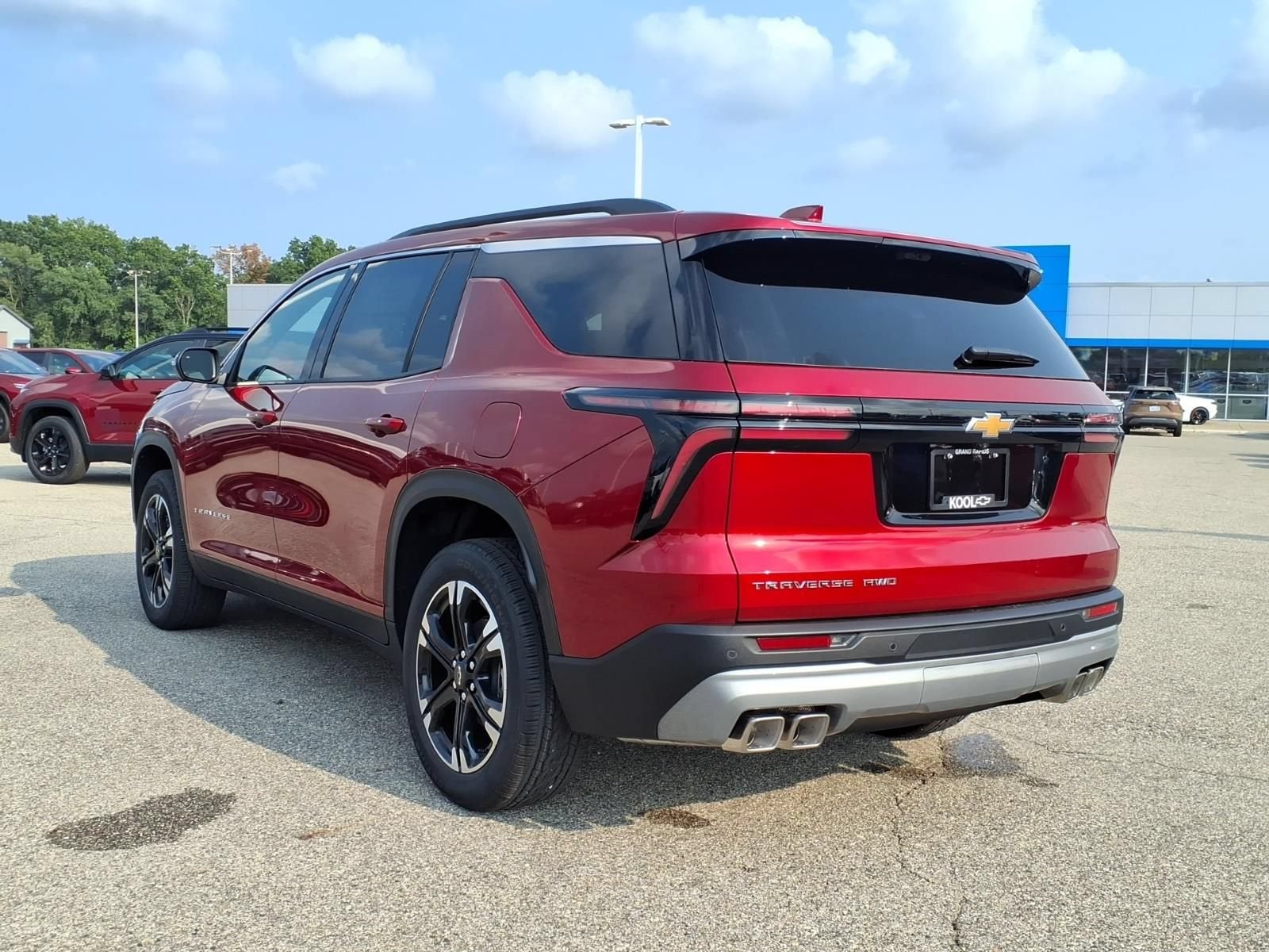 2027 Chevrolet Traverse LT