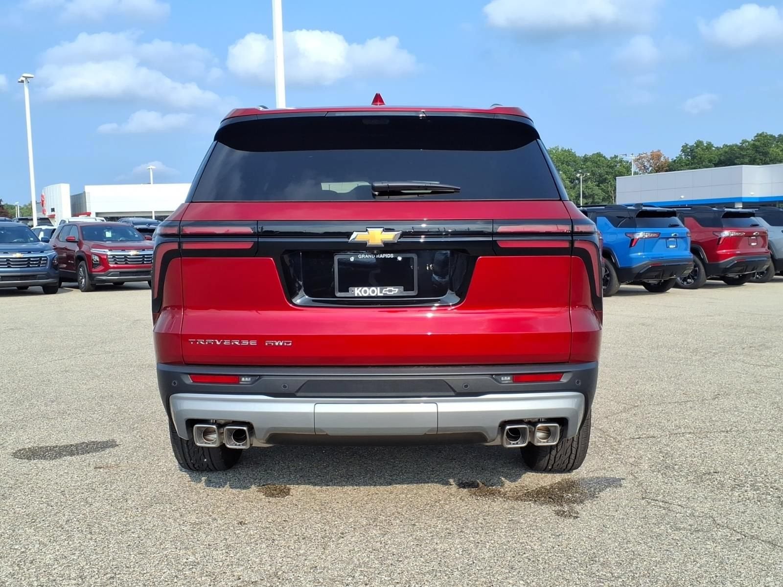 2027 Chevrolet Traverse LT