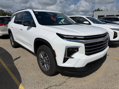 2024 Chevrolet Traverse LT