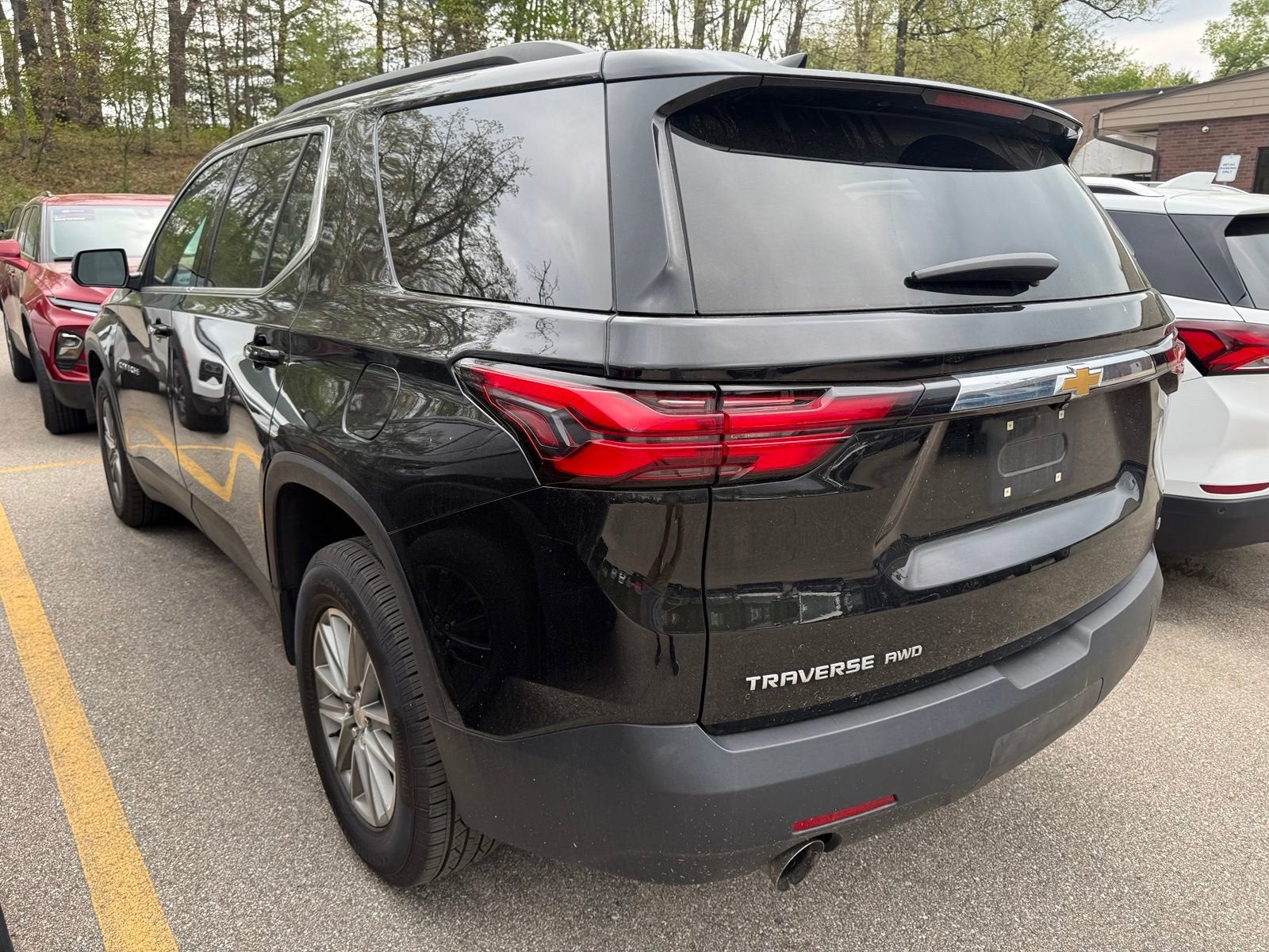 2023 Chevrolet Traverse LT Cloth