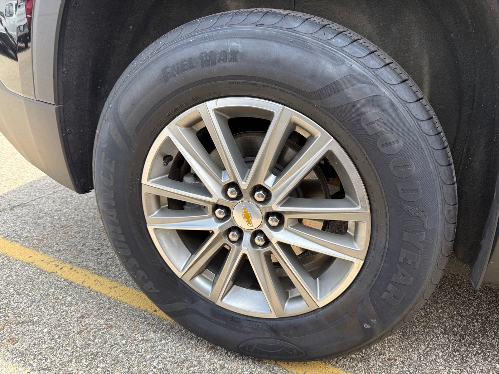 2022 Chevrolet Traverse LT Cloth