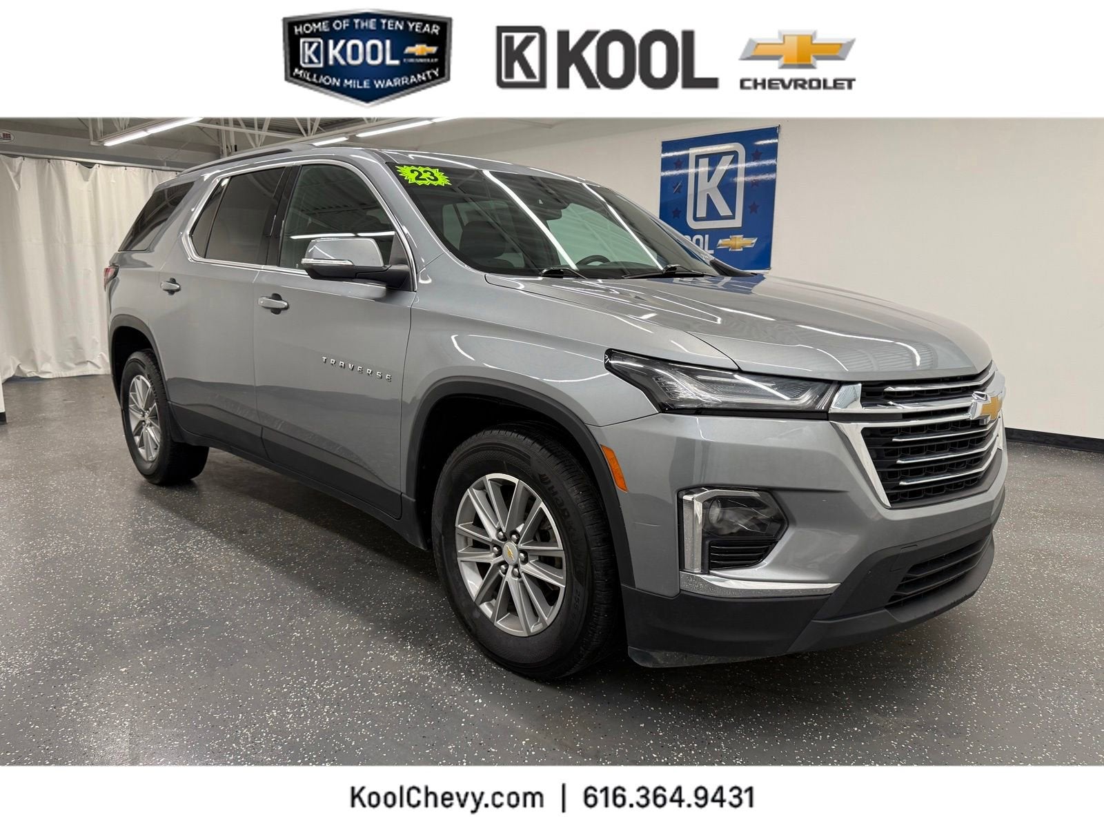 2023 Chevrolet Traverse LT Cloth