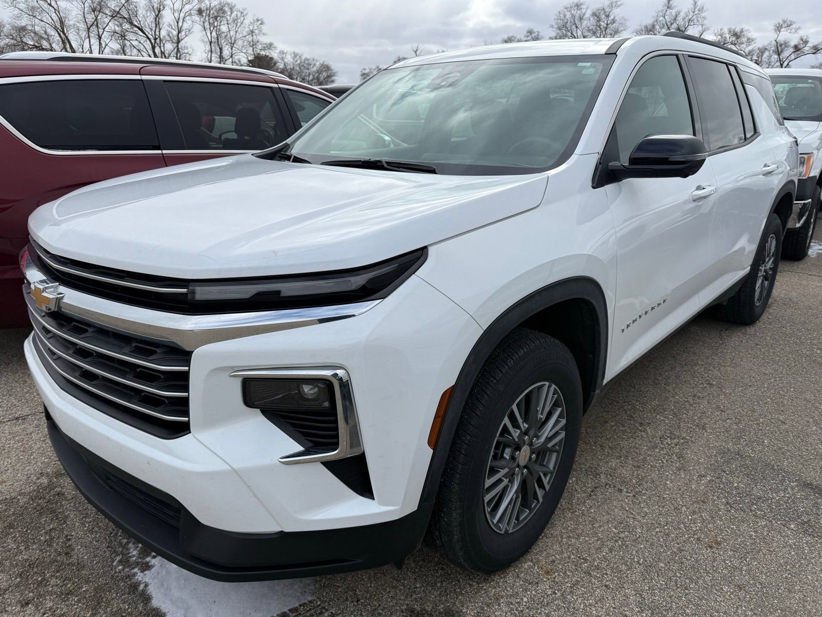 2025 Chevrolet Traverse LT