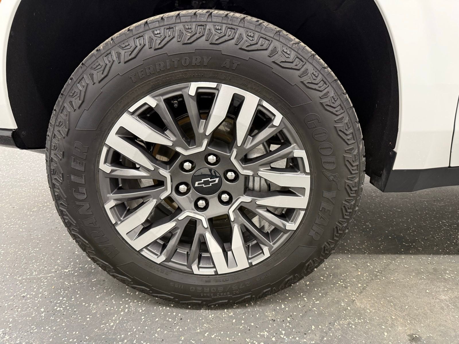 2025 Chevrolet Suburban Z71