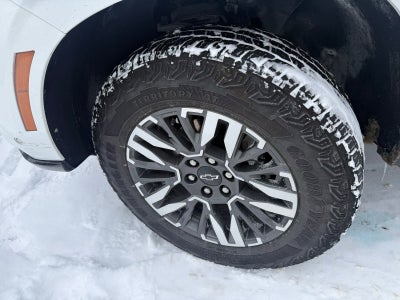 2025 Chevrolet Suburban Z71