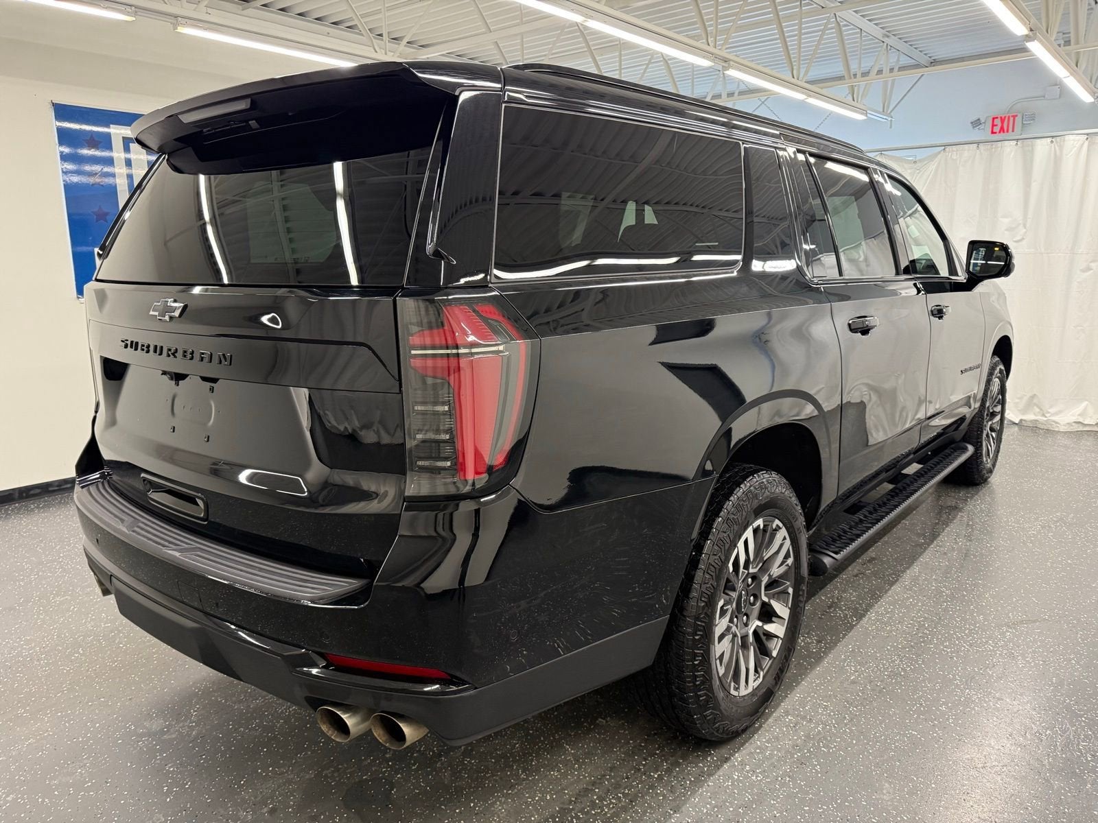 2025 Chevrolet Suburban Z71