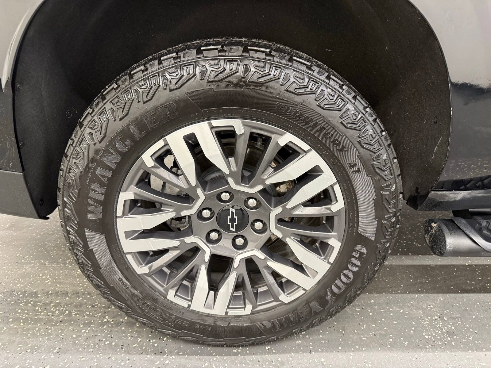 2025 Chevrolet Suburban Z71