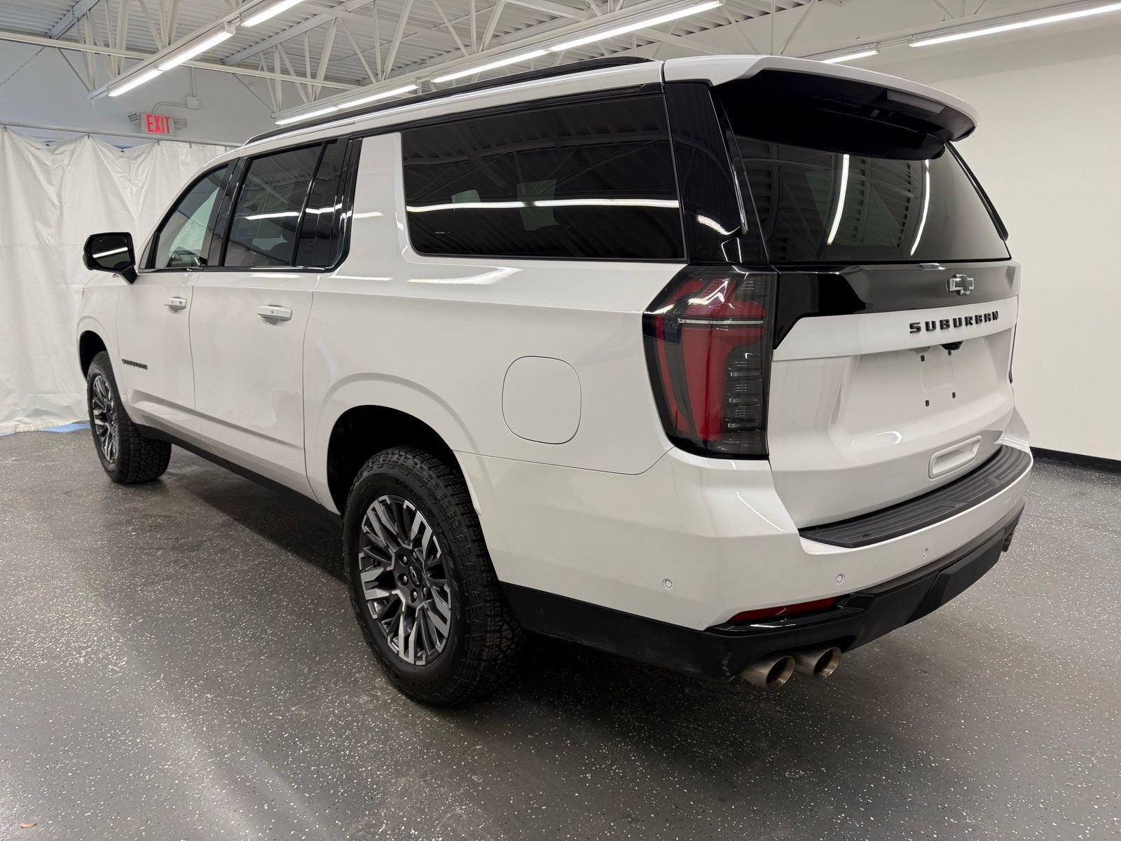 2025 Chevrolet Suburban Z71