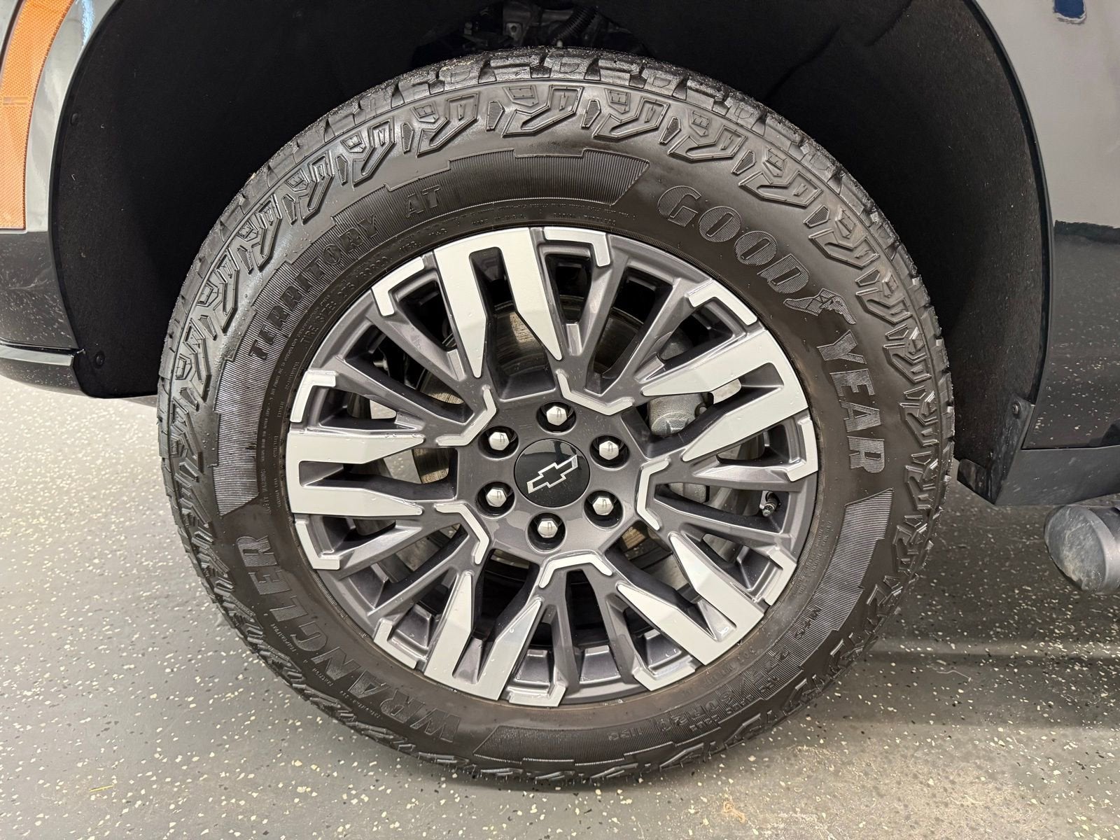 2025 Chevrolet Suburban Z71