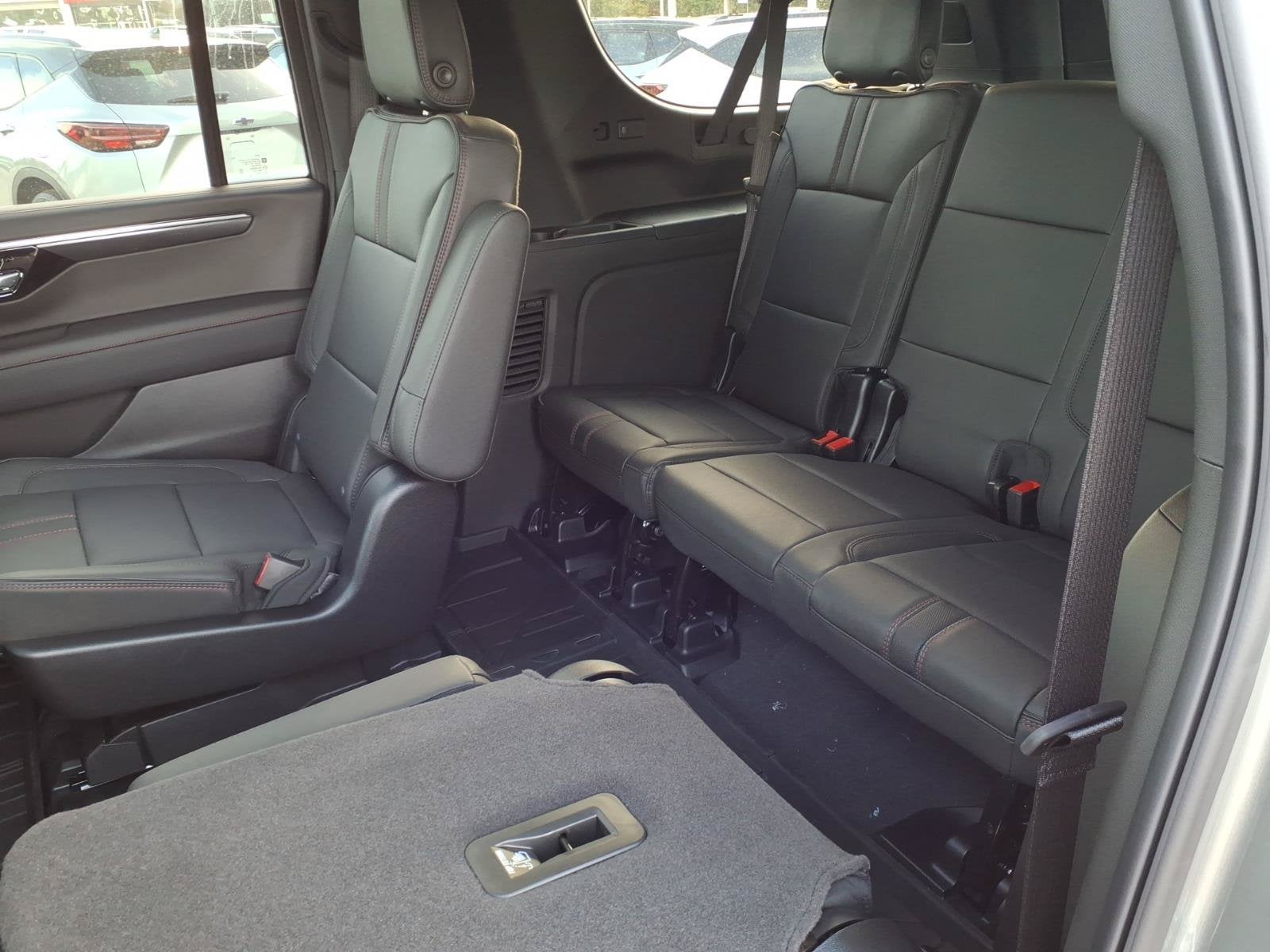 2027 Chevrolet Suburban RST