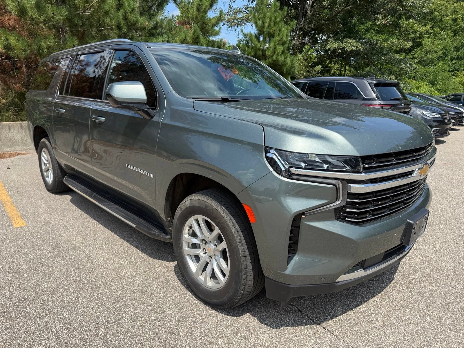 2024 Chevrolet Suburban LT