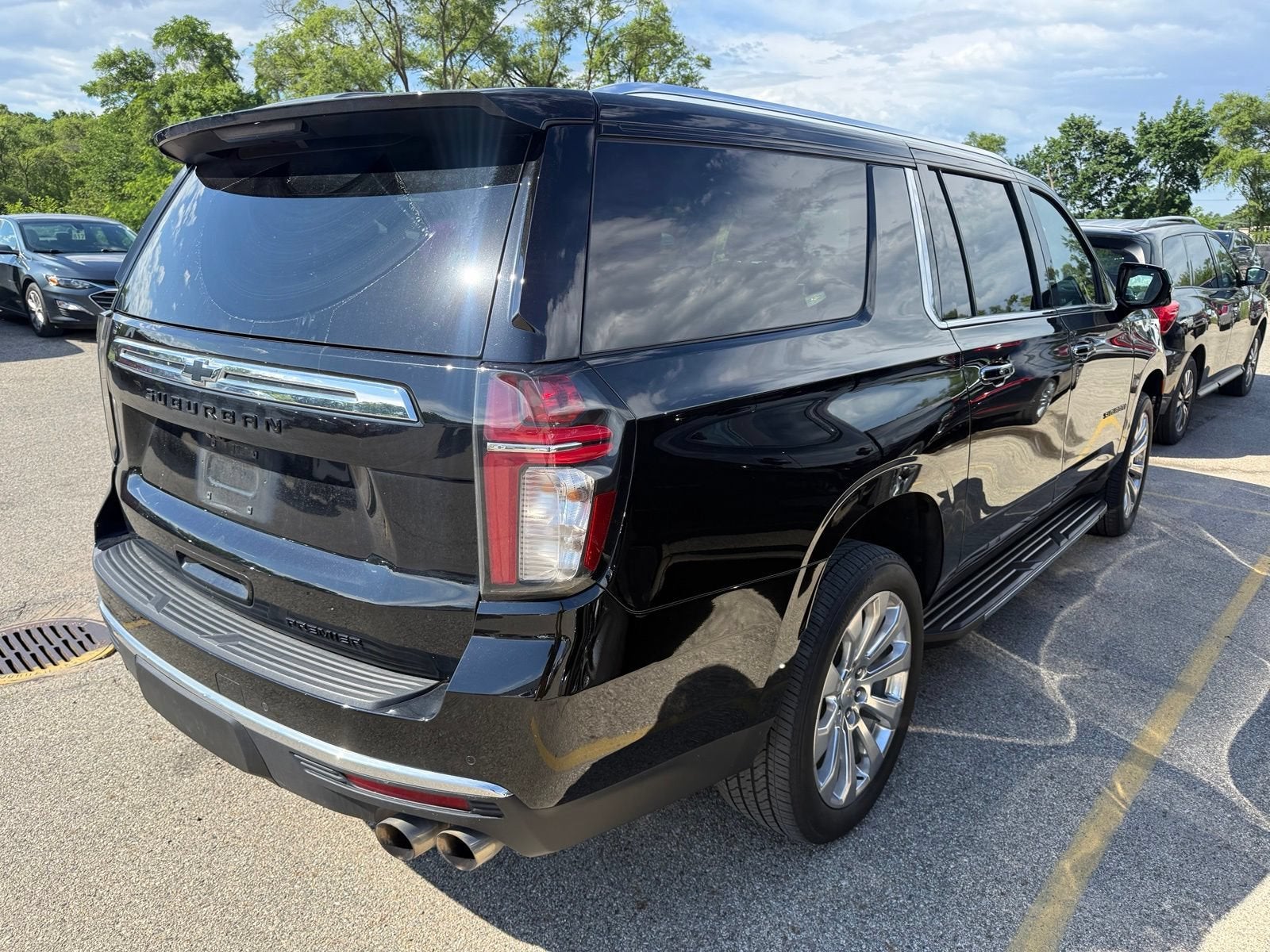 2023 Chevrolet Suburban Premier