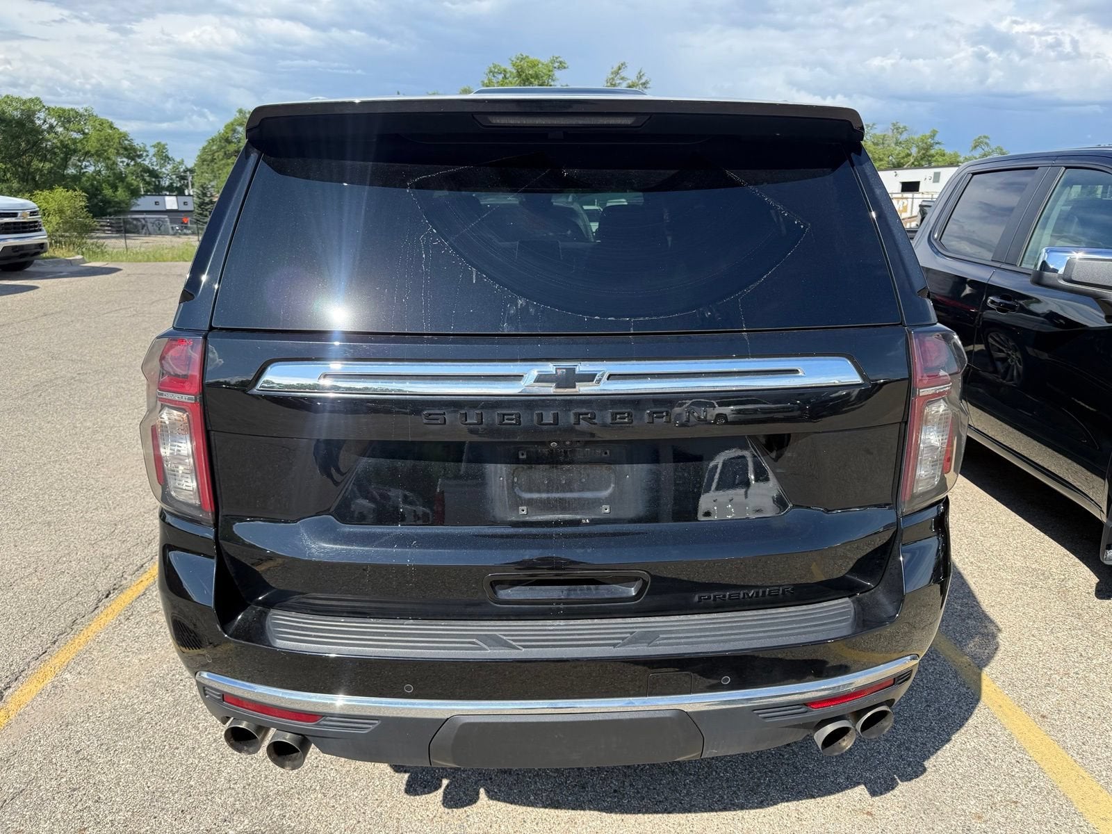2023 Chevrolet Suburban Premier
