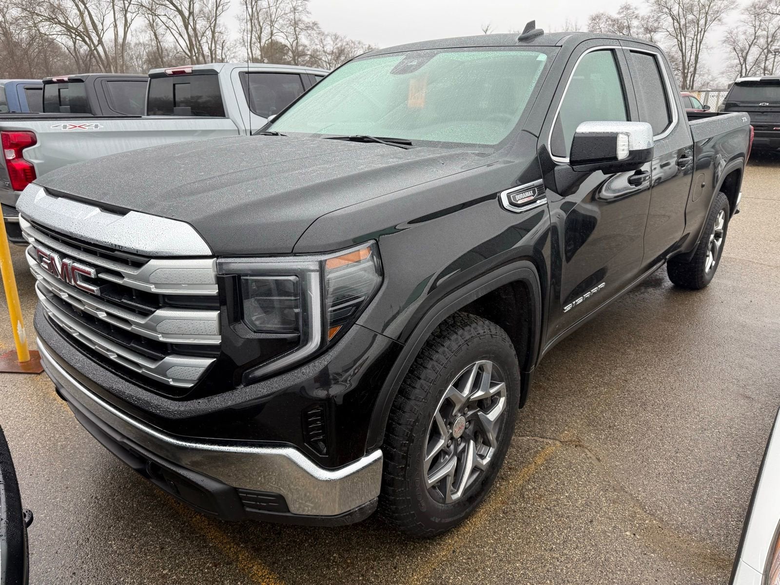 2022 GMC Sierra 1500 SLE